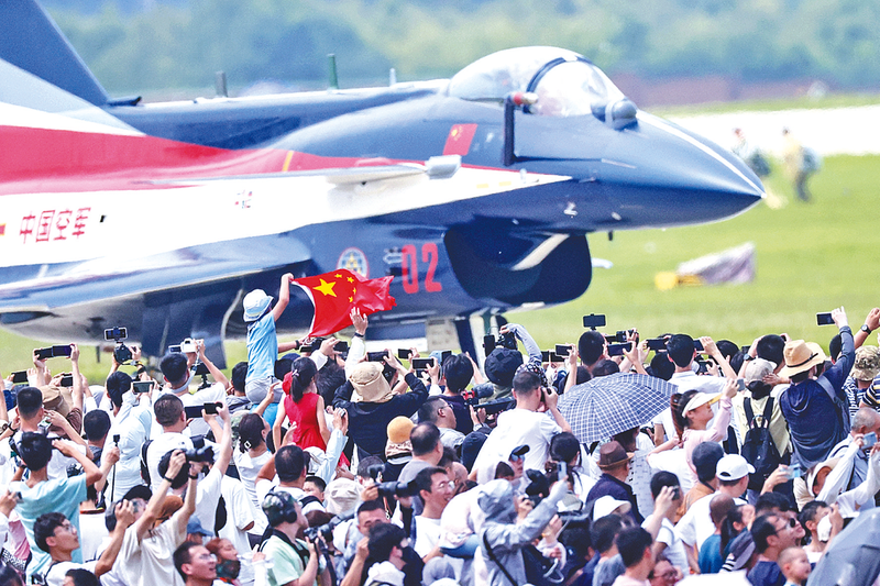 女生舔小鸡视频网站免费长春航空展迎来首个公众日